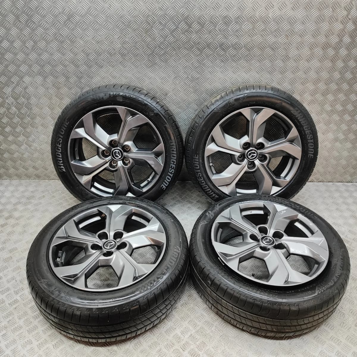 MAZDA MX-30 DR Alloy Wheel Set 9965-77-7080 2020 30188271