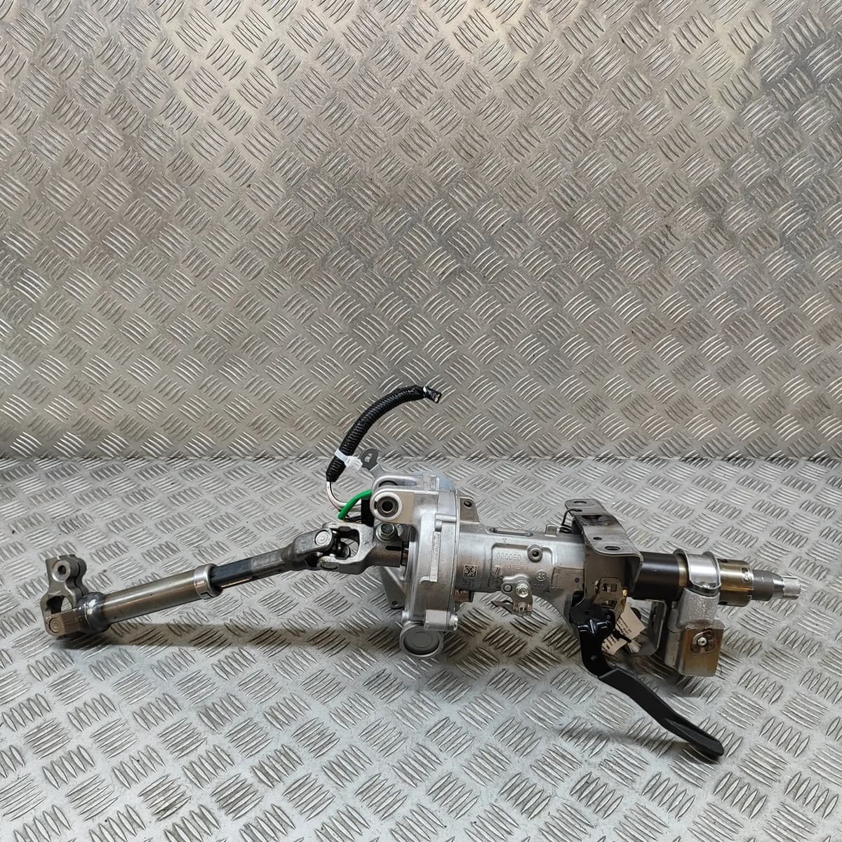 TOYOTA COROLLA Estate E21 Steering Column Mechanism 89650-12G60 30277301