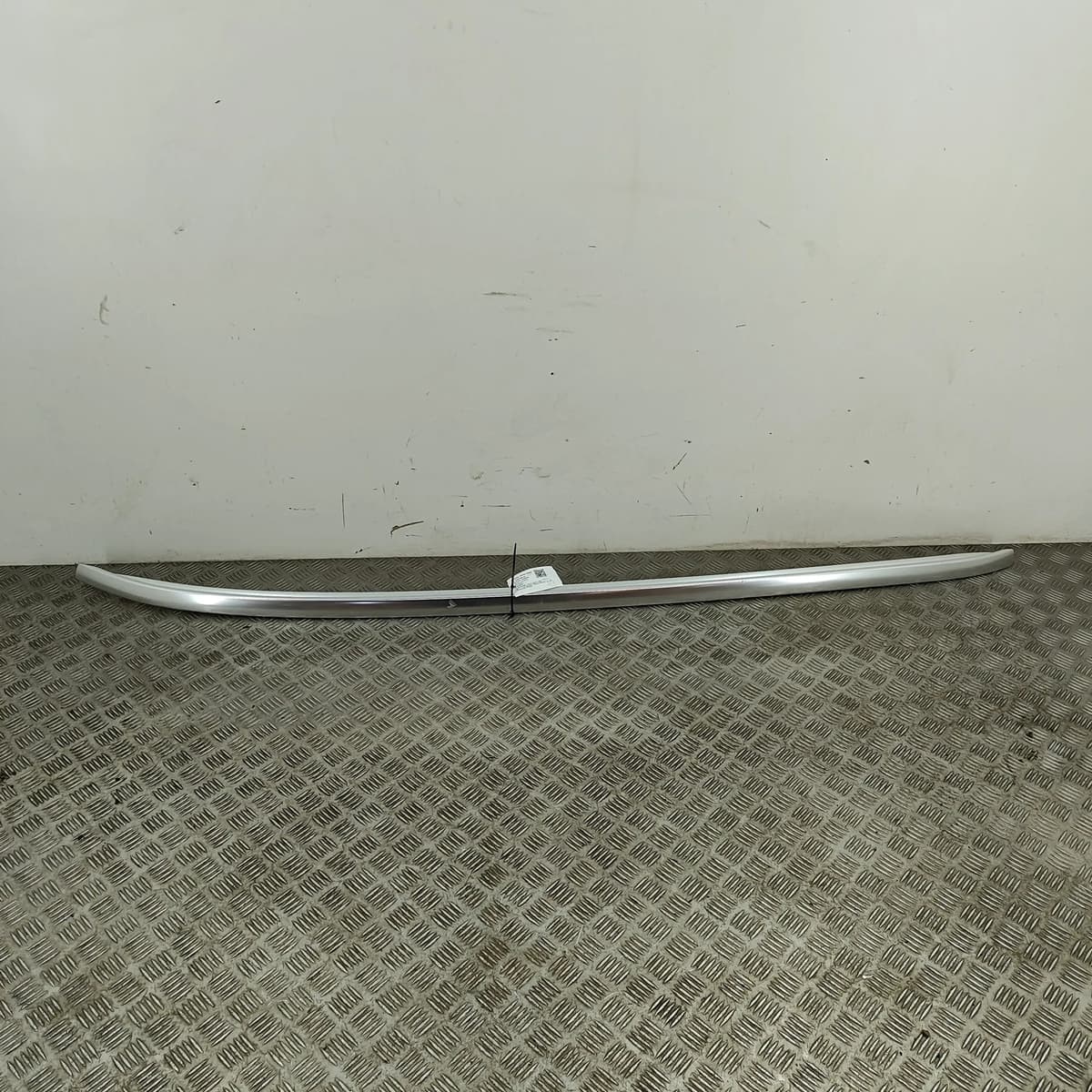 VOLVO XC60 Mk2 Right Side Roof Rail 32351163 2.0 Hybrid 30335733