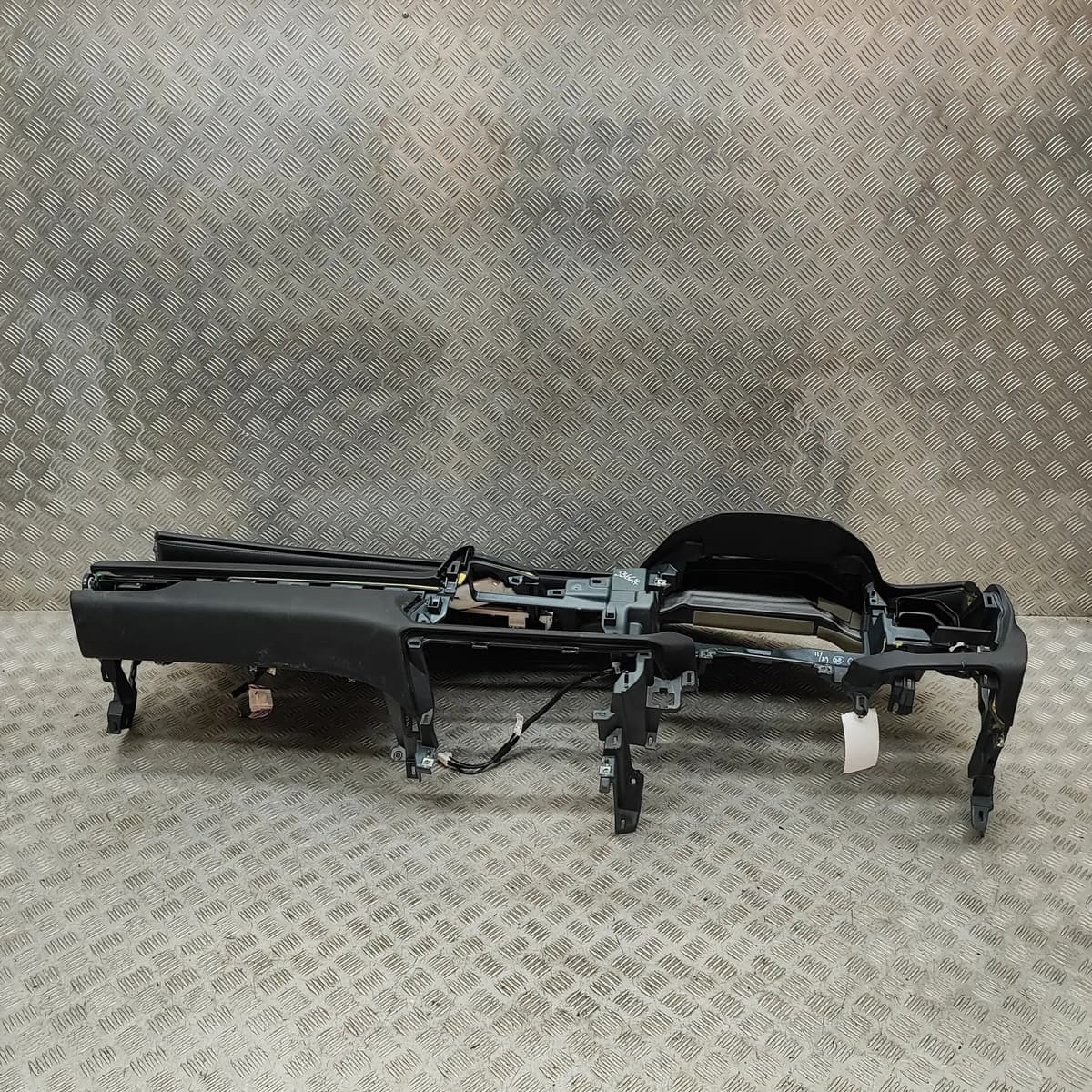 LEXUS RX LA1, LH1 Dashboard RHD 55400-48050 2.5 Petrol / electricity 30456066