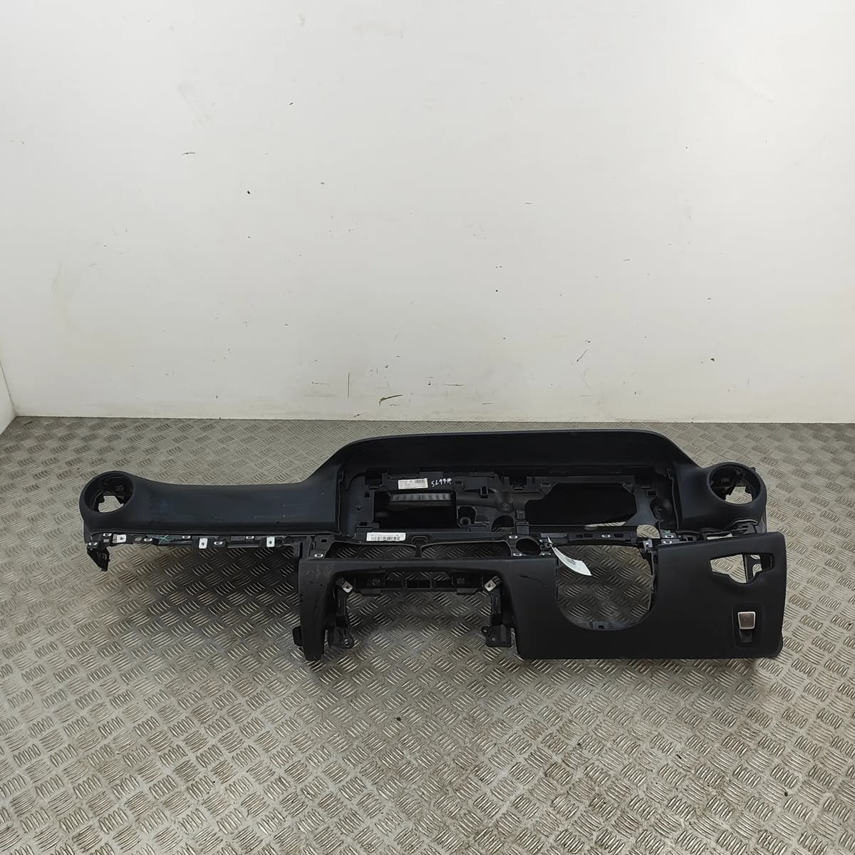 MERCEDES-BENZ E W213 Dashboard A2136809504 RHD 2018 30467217
