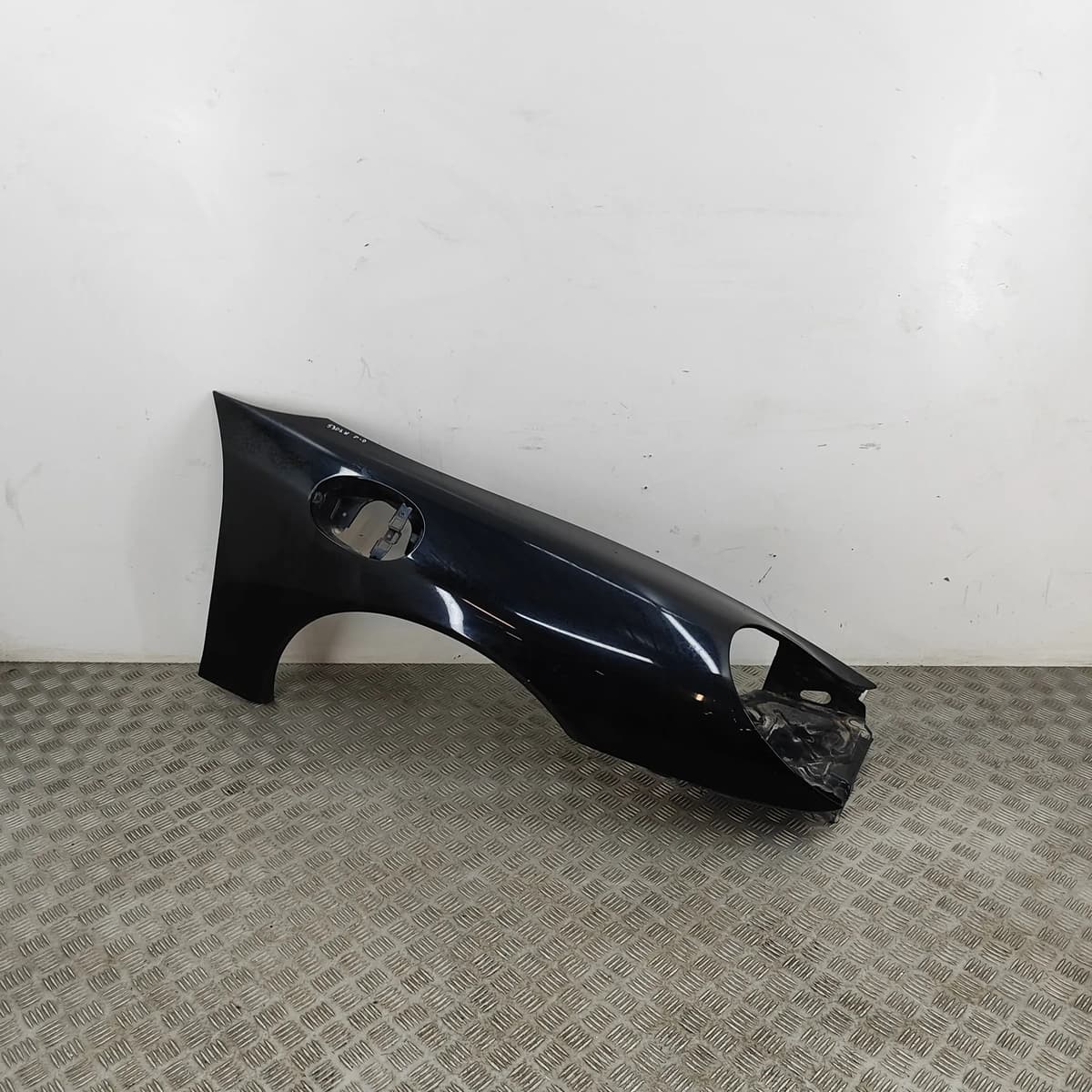 PORSCHE BOXSTER 986 Front Right Fender 99650303201 2.5 Petrol 150kw 30744076