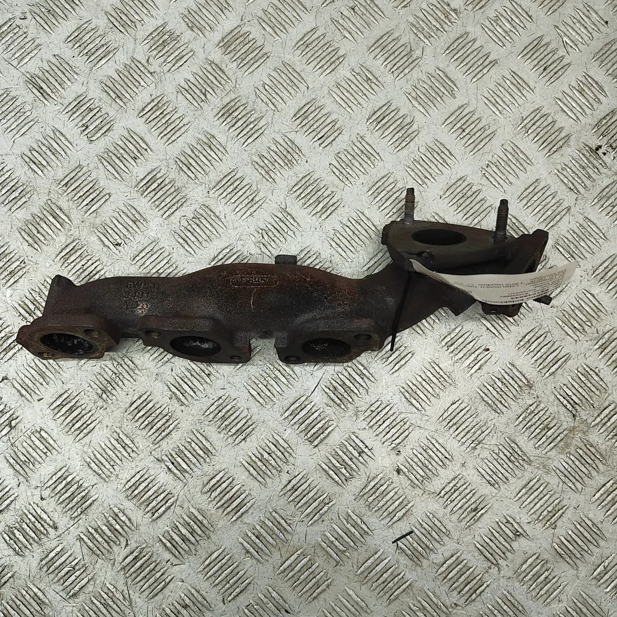 LAND ROVER DISCOVERY L462 Exhaust Manifold FW939431AB 3.0 Diesel 31048543