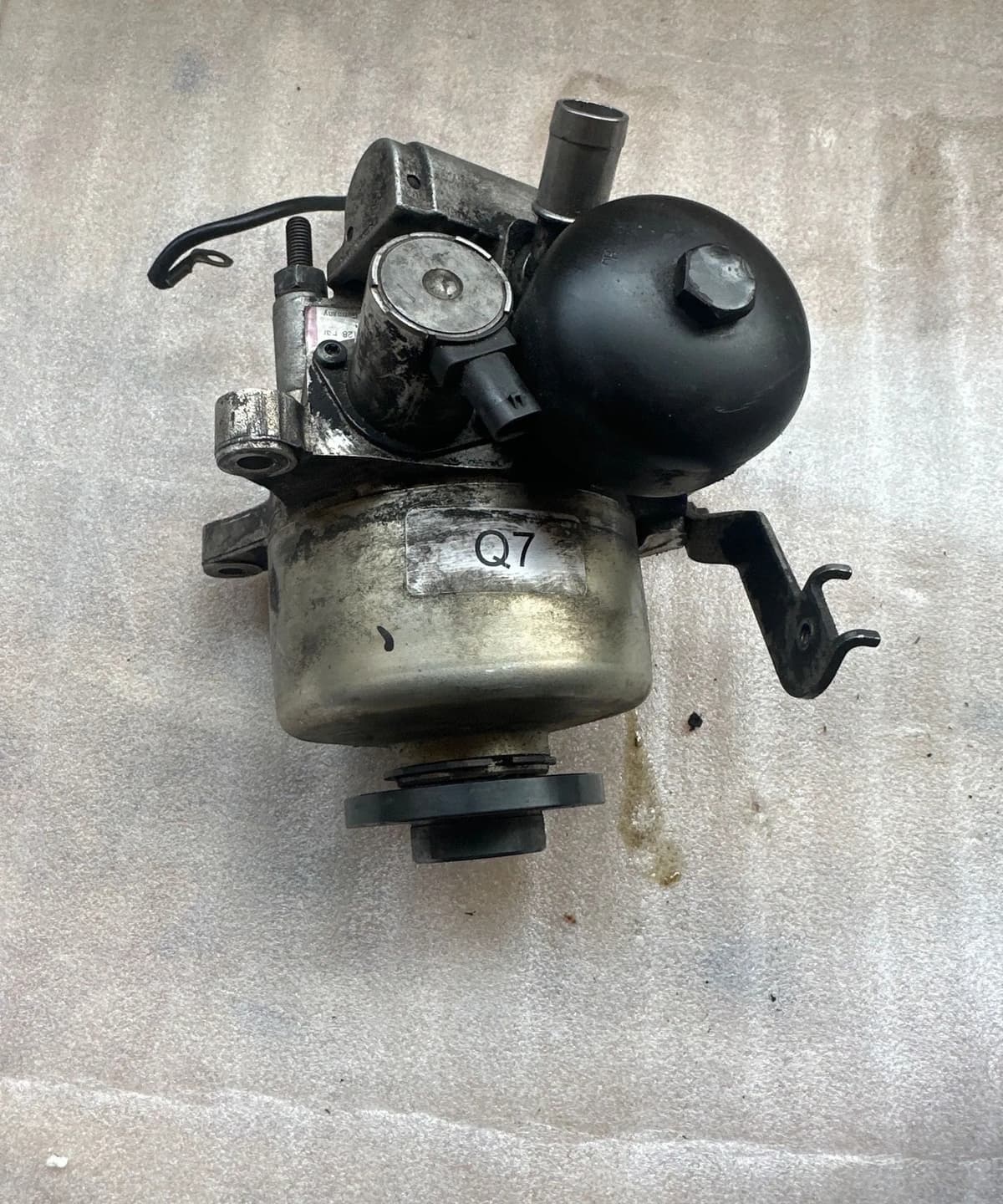 MERCEDES-BENZ S W221 Power Steering Pump A0044665801 4.0 Diesel 235kw 31092989