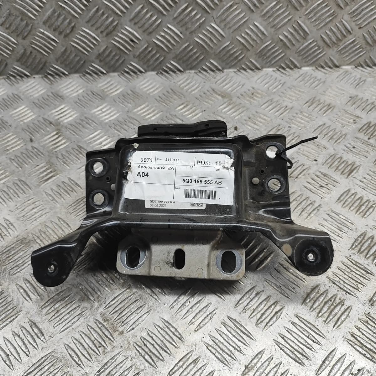 VW T-ROC A11 Left Side Engine Mount 5Q0199555AB 1.5 Petrol 110kw 2023 31206911