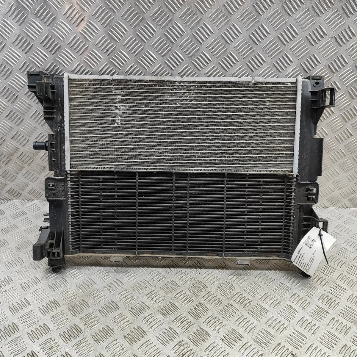 RENAULT ZOE MK1 Cooling Radiator 8A75600000 2015 31284475