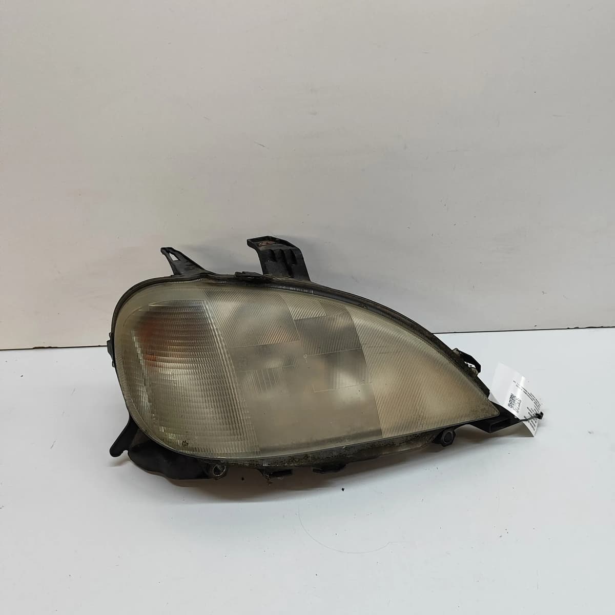 MERCEDES-BENZ M W163 Front Right Headlight A1638203861 2.7 Diesel 120kw 31443758