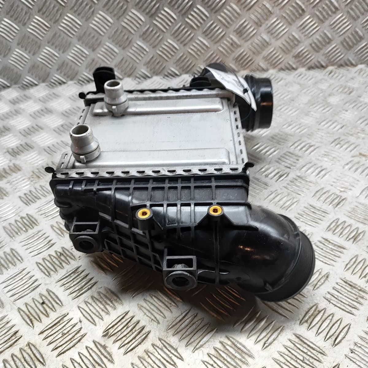 MERCEDES-BENZ AMG GT C190 Intercooler Radiator A1780900100 4.0 Petrol 31466022
