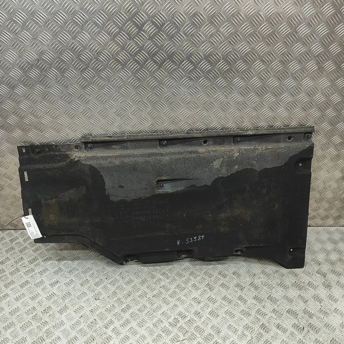 AUDI A5 Sportback F5A Left Side Underbody Cover 8W6825207D 2.0 Diesel 31523351