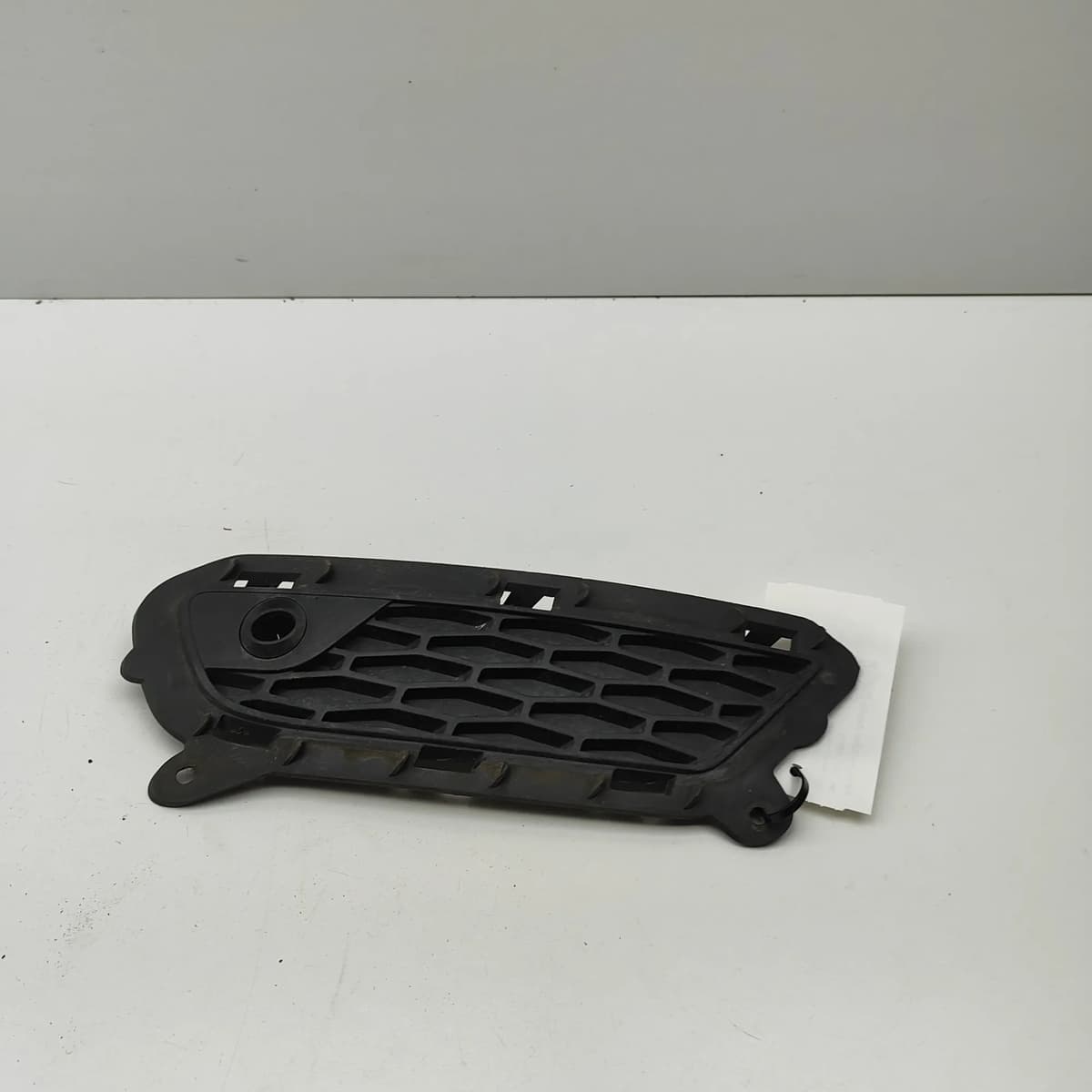 LAND ROVER RANGE ROVER EVOQUE L538 Front Right Grill GJ32-15A298-C 31560028