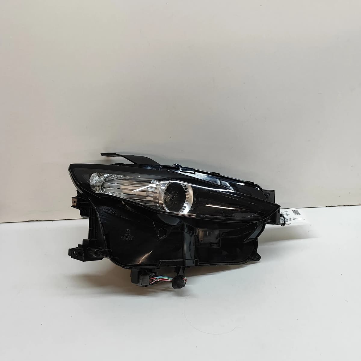 MAZDA CX-30 DM Front Right Headlight DPTM-51-030A 2.0 31600334 RHD