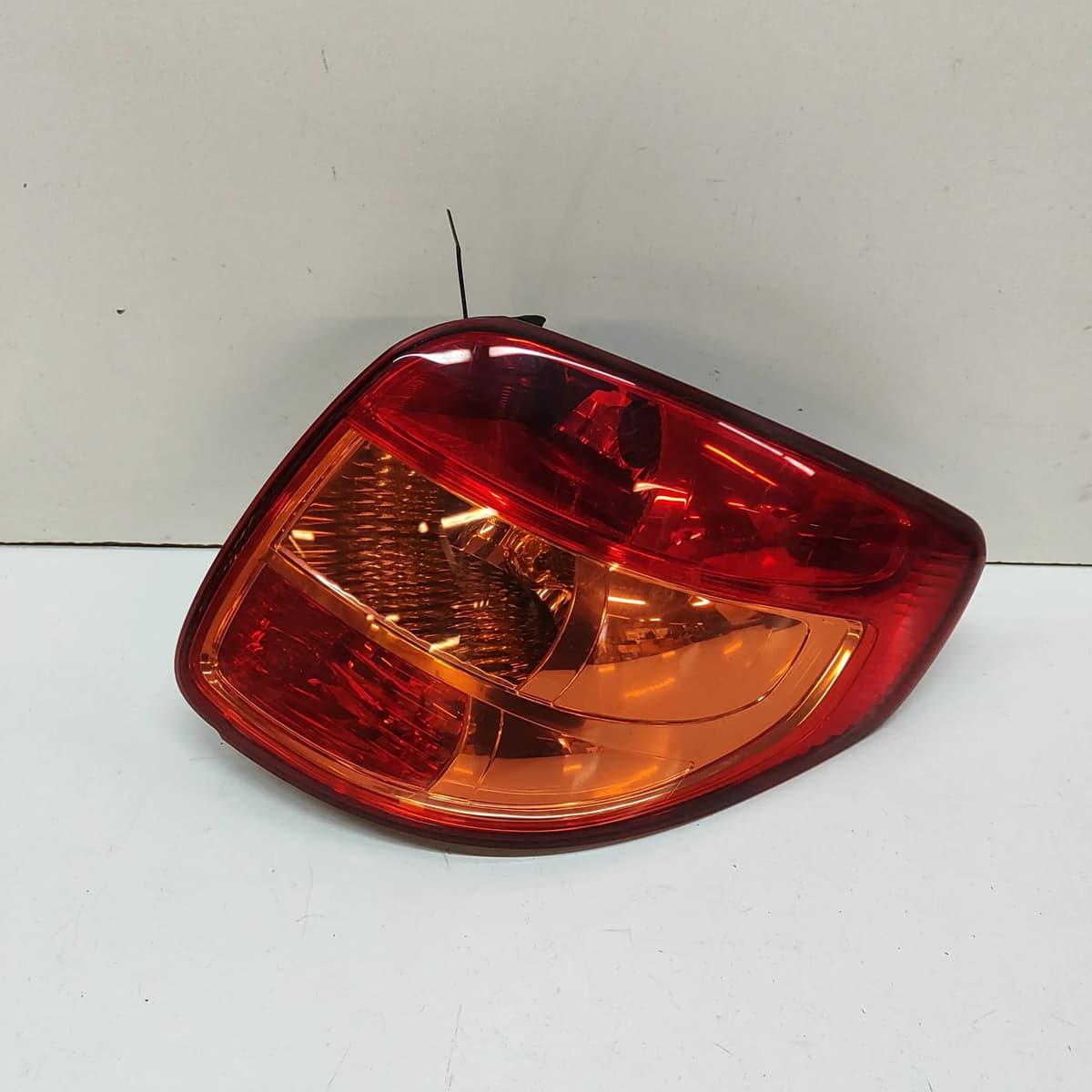SUZUKI SX4 EY MK1 Rear Right Tail Light 35650-79J10 RHD 2007 31798790