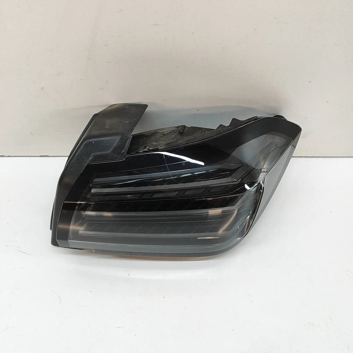 PEUGEOT 208 MK2 P21 Rear Right Tail Light 9851064480 RHD 2024 31845536