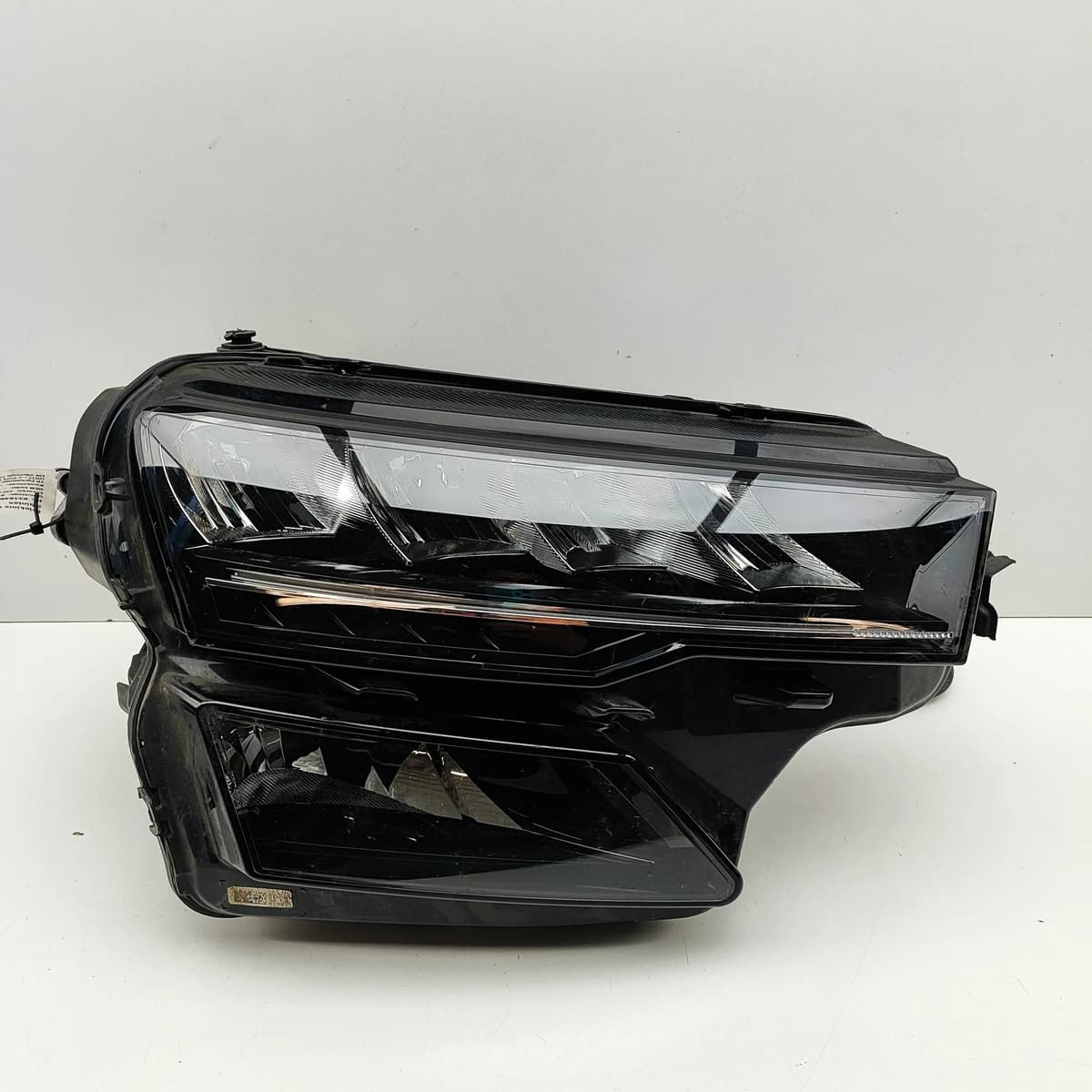 SKODA KAROQ NU7 Front Right Headlight RHD 57C941010 1.0 Petrol 2024 31846845