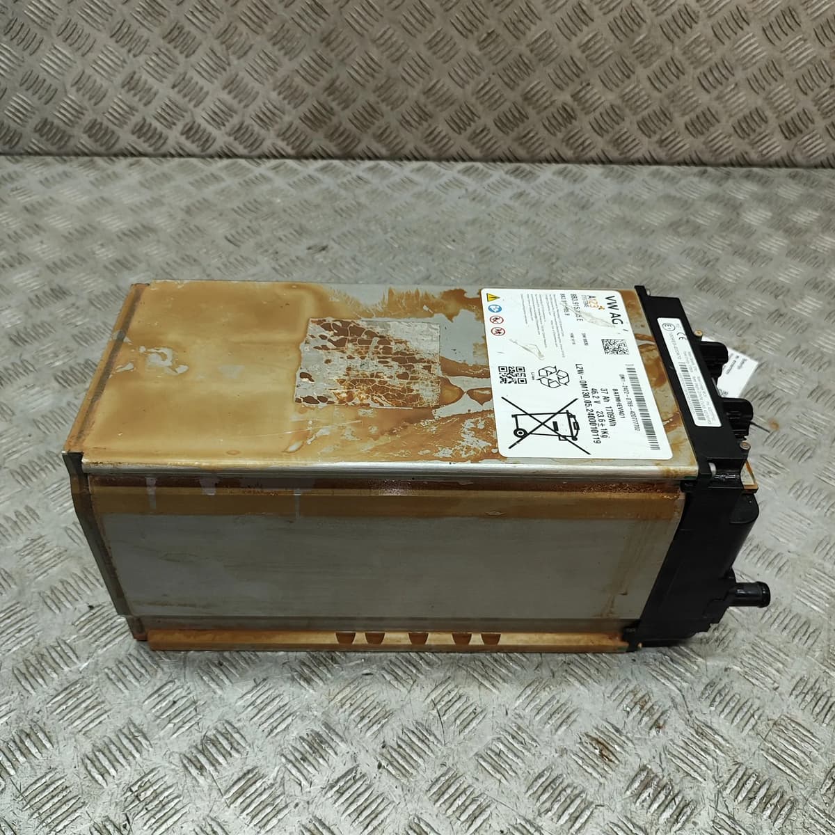 AUDI A5 Avant B10 Battery 37AH 1709Wh 8B3915105E 2.0 Hybrid 150kw 2024 31847629