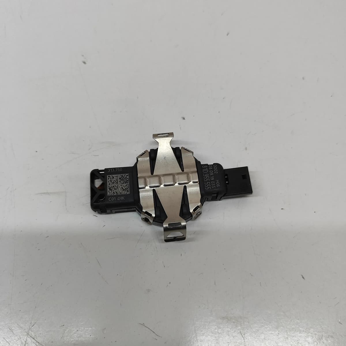 AUDI A5 F5 Rain Sensor 81D955555 2.0 Hybrid 110kW 2019 31864134