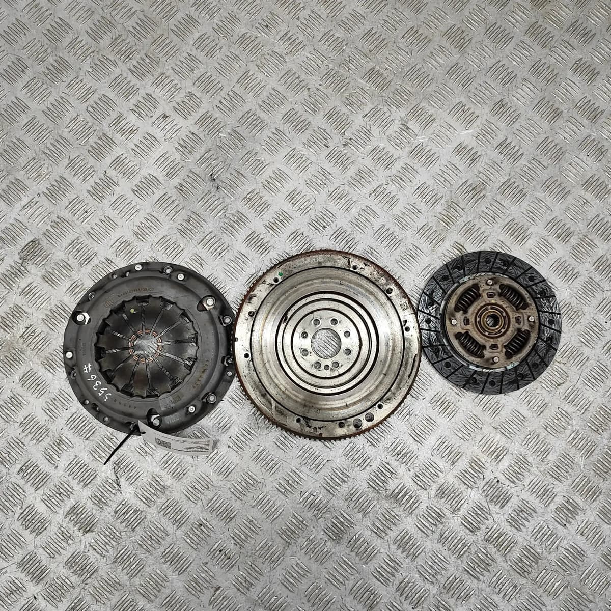 FIAT 500 312 Clutch Kit 55268174 1.0 Hybrid 51kW 2024 31882415