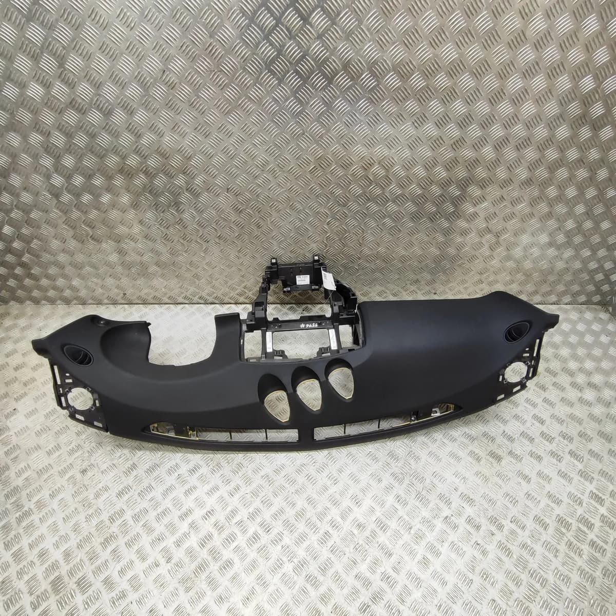 NISSAN 370 Z Coupe Z34 Dashboard Panel 68211-1EB1A RHD 2014 31961933