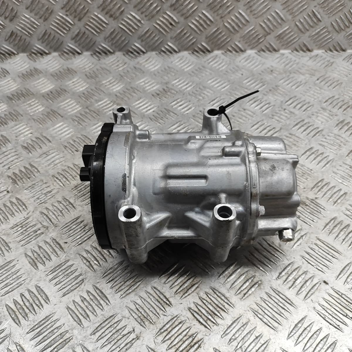TOYOTA YARIS CROSS XP210 Air Condition A/C Pump 88370-K0010 1.5 Hybrid 85kW 2023