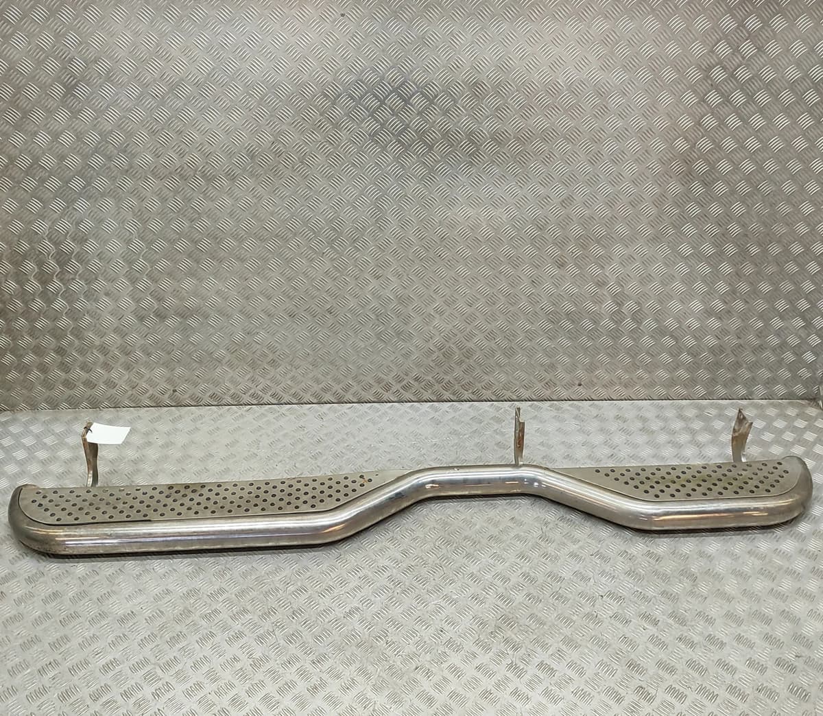 ISUZU D-MAX RA MK1 Left Side Metalic Sideskirt Cover 2009 32001465 NOT OEM