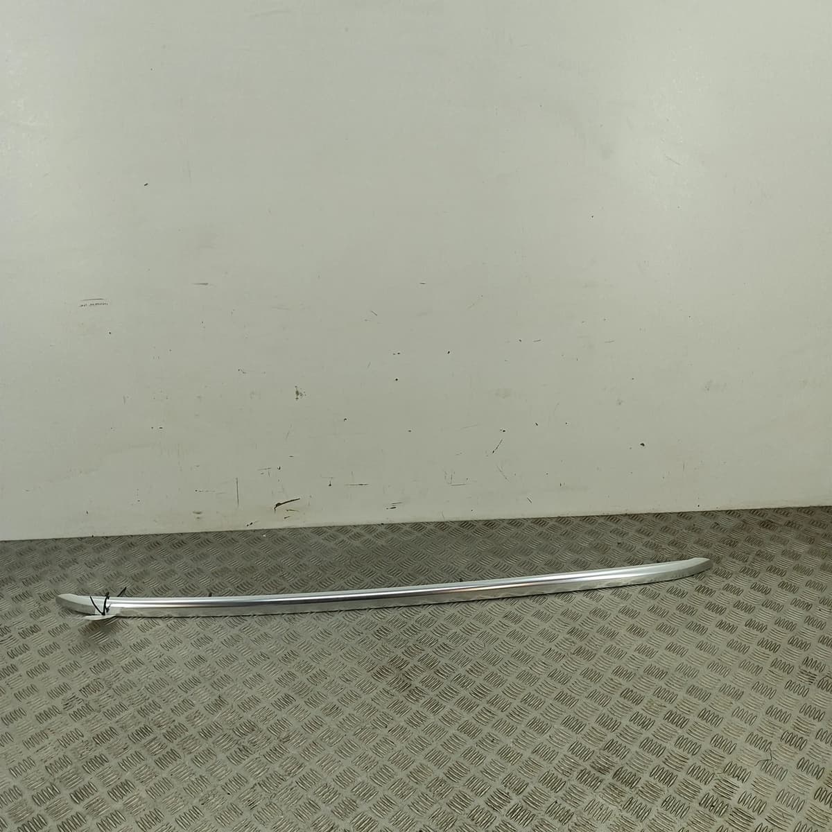 AUDI Q4 SUV F4B Right Side Roof Rail 89A860022A Electricity 210kw 2024 32004059