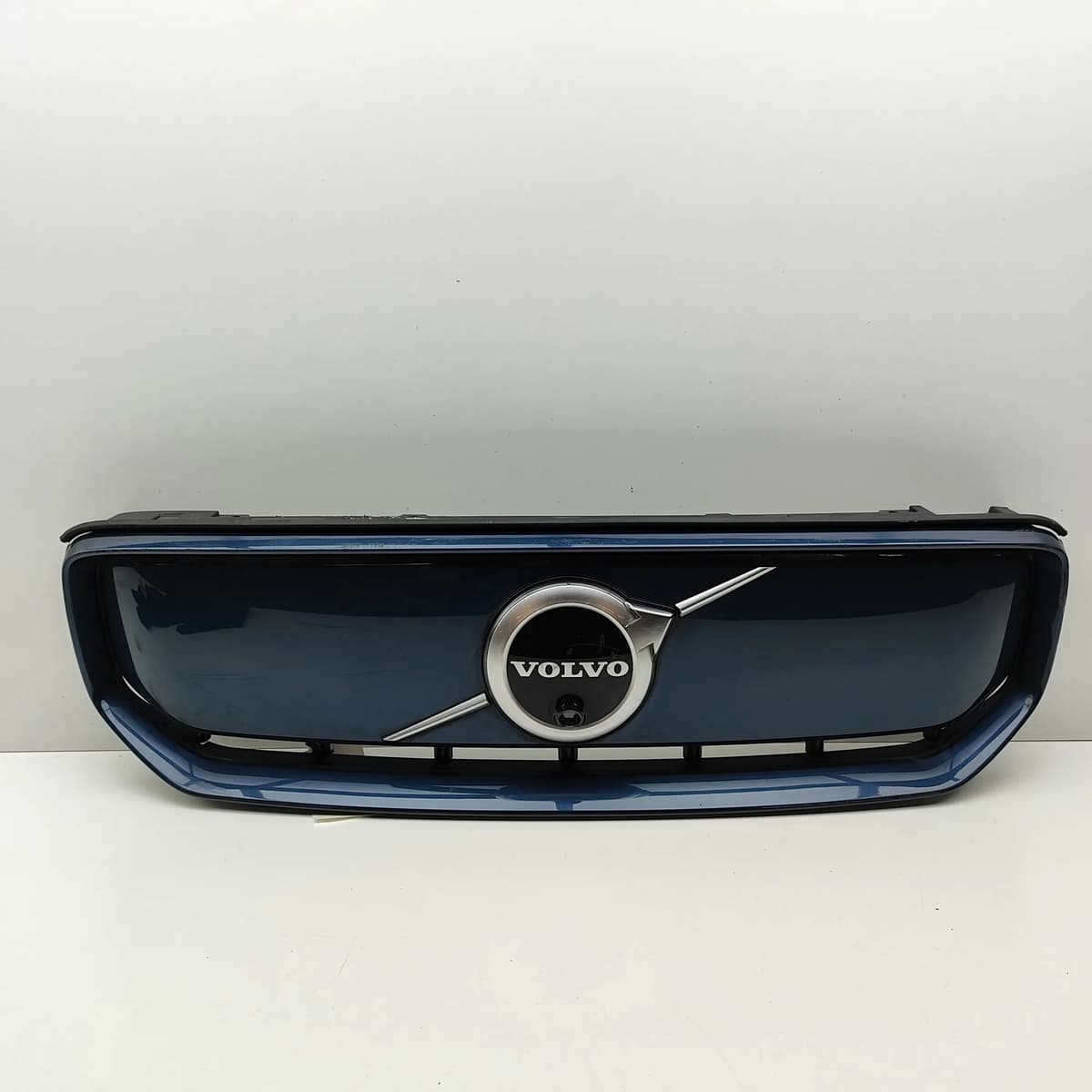 VOLVO XC40 536 Radiator Grille 32228391 Electricity 300kw 2022 32032001