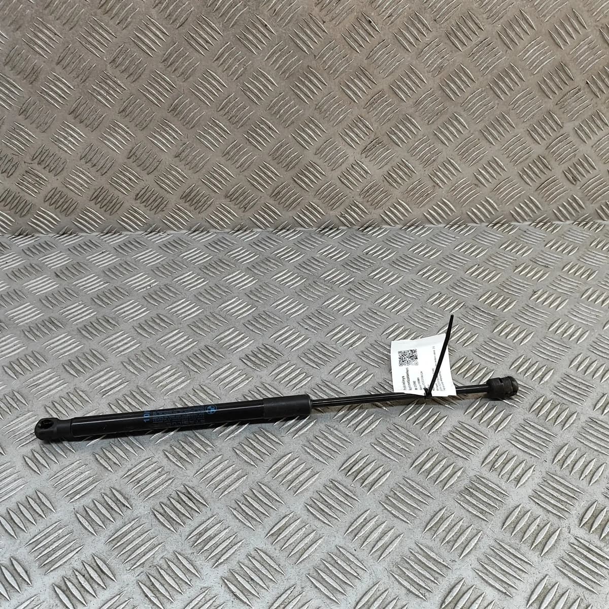 BMW X1 F48 Front Right Bonnet Strut 7329410 2.0 Diesel 140kw 2016 32053542