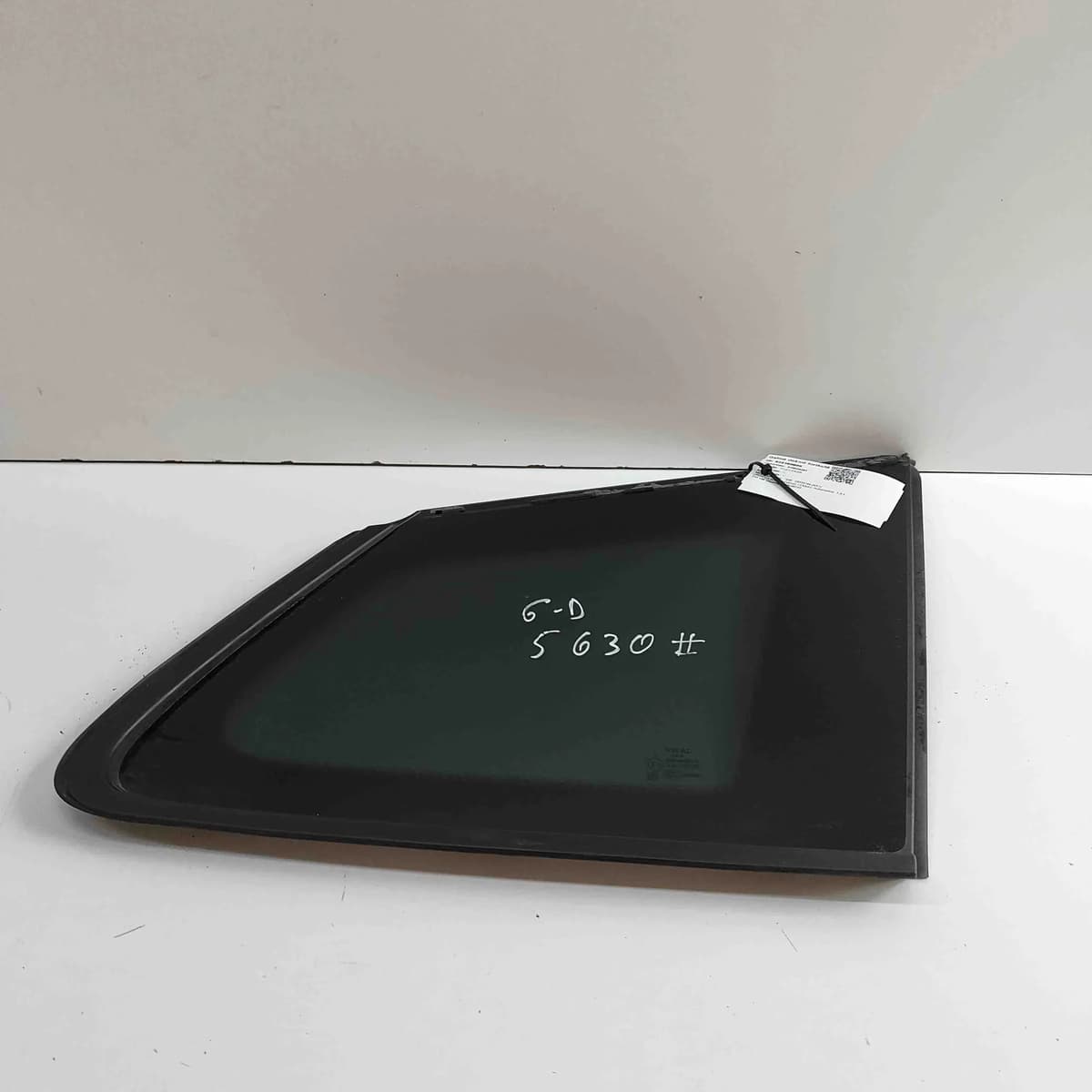 Volkswagen TAYRON MK2 DN Rear Right Quarter Window 57L845042C 2024 32380806