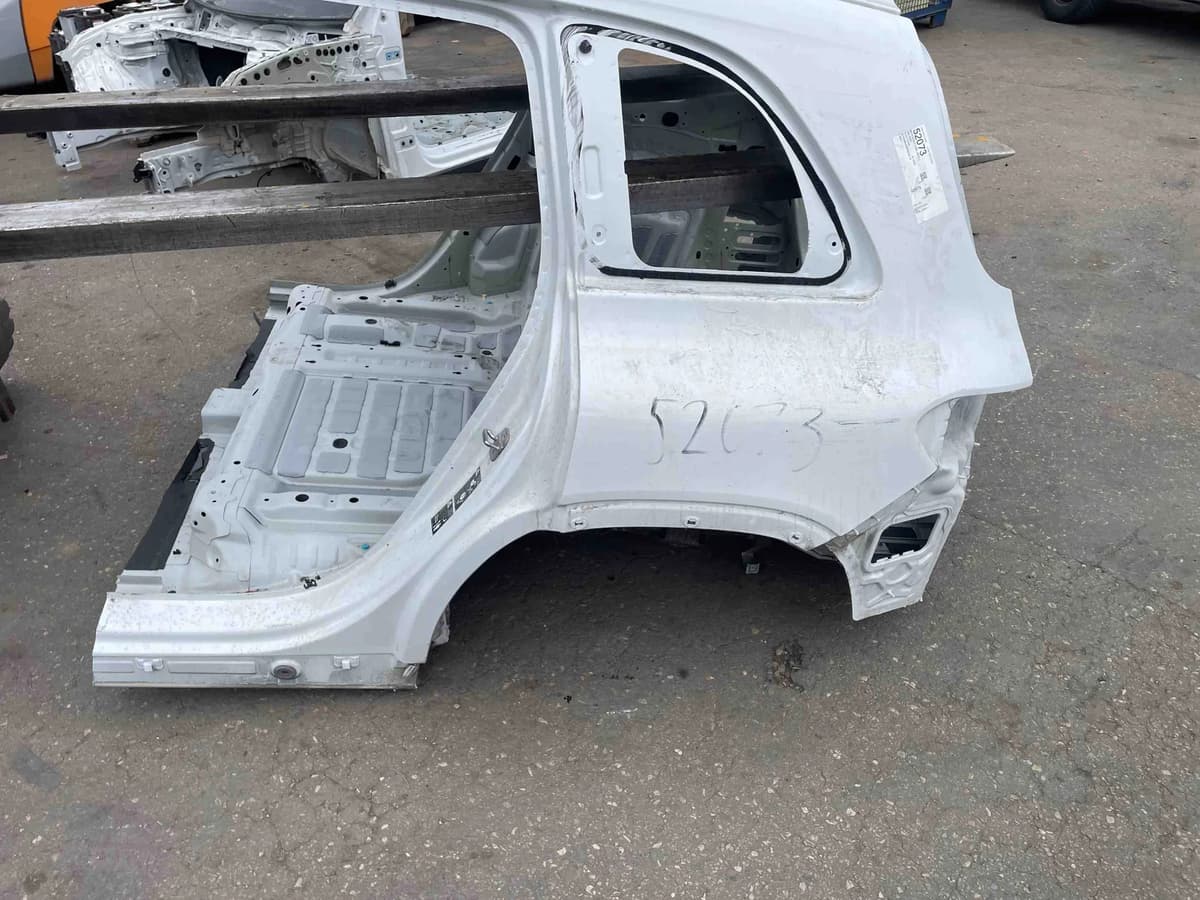 MERCEDES-BENZ EQB X243 Rear Left Quarter Panel Electricity 168kW 2023 32431595