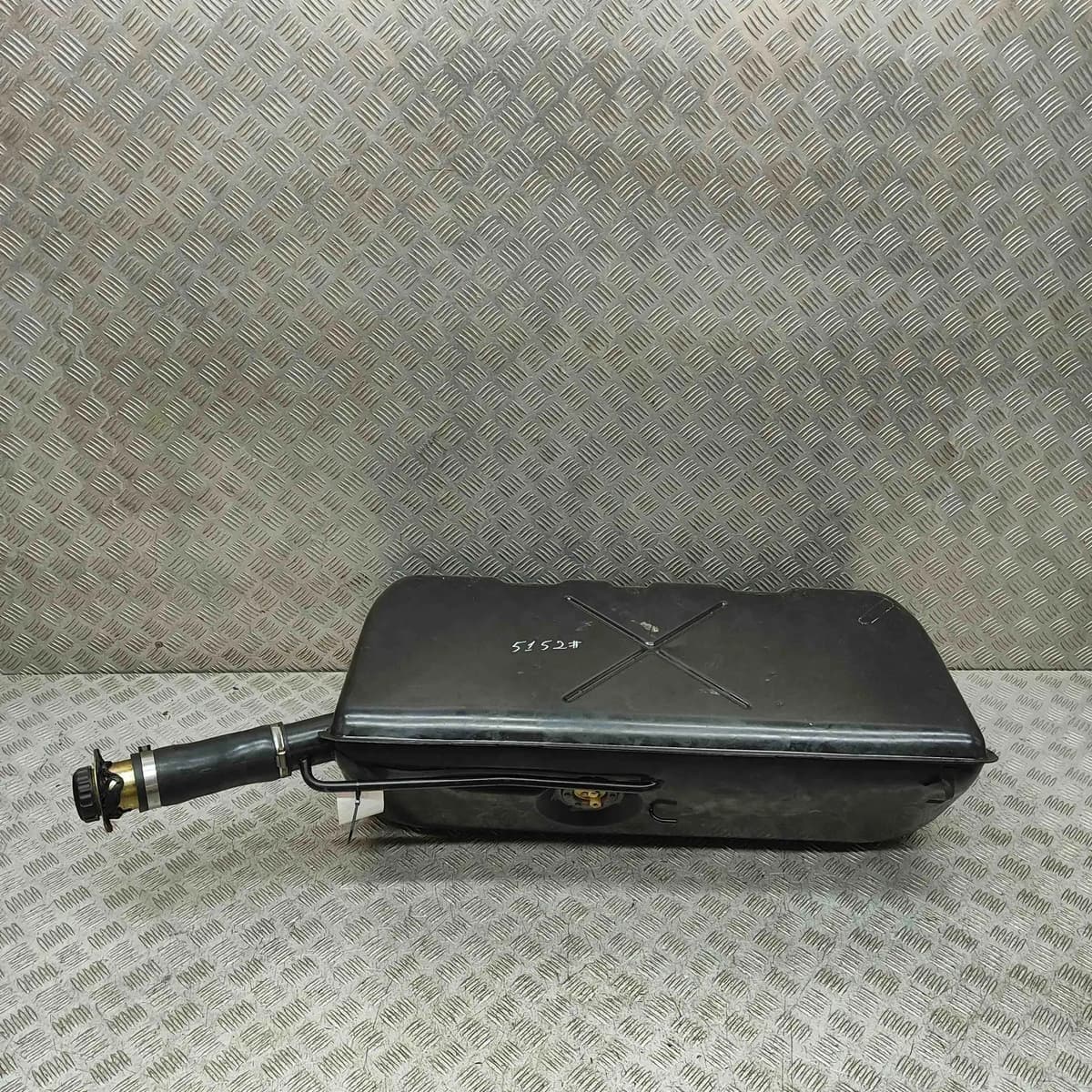 MASERATI 425 Fuel Tank 339220103 2.8 Petrol 165kw 1987 32483461