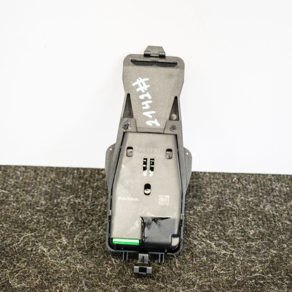 VOLVO V40 Hatchback Rain Sensor 31360888 P31360888 2015