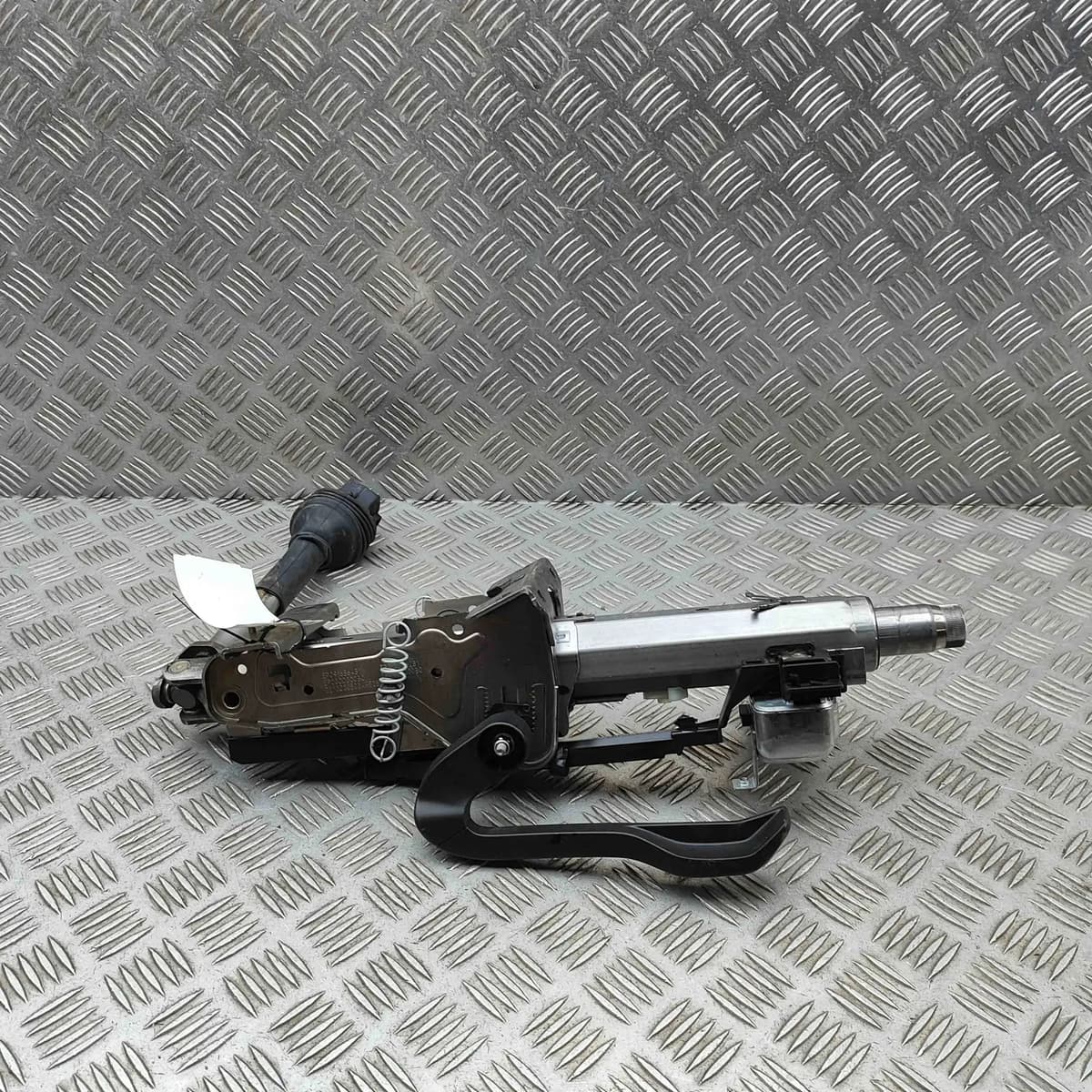 Volkswagen MULTIVAN T7 Steering Column Mechanism 7T2419501B RHD 1.4 Hybrid 110kW