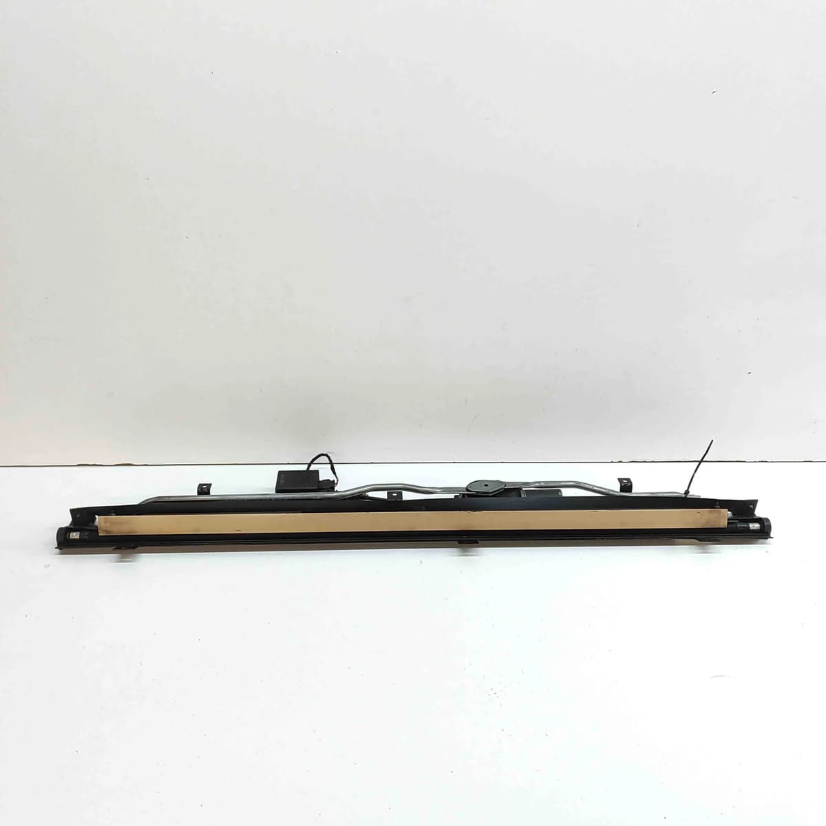 VOLKSWAGEN PHAETON MK1 3D Boot Sliding Parcel Shelf 3D5861325D 2003 32593489