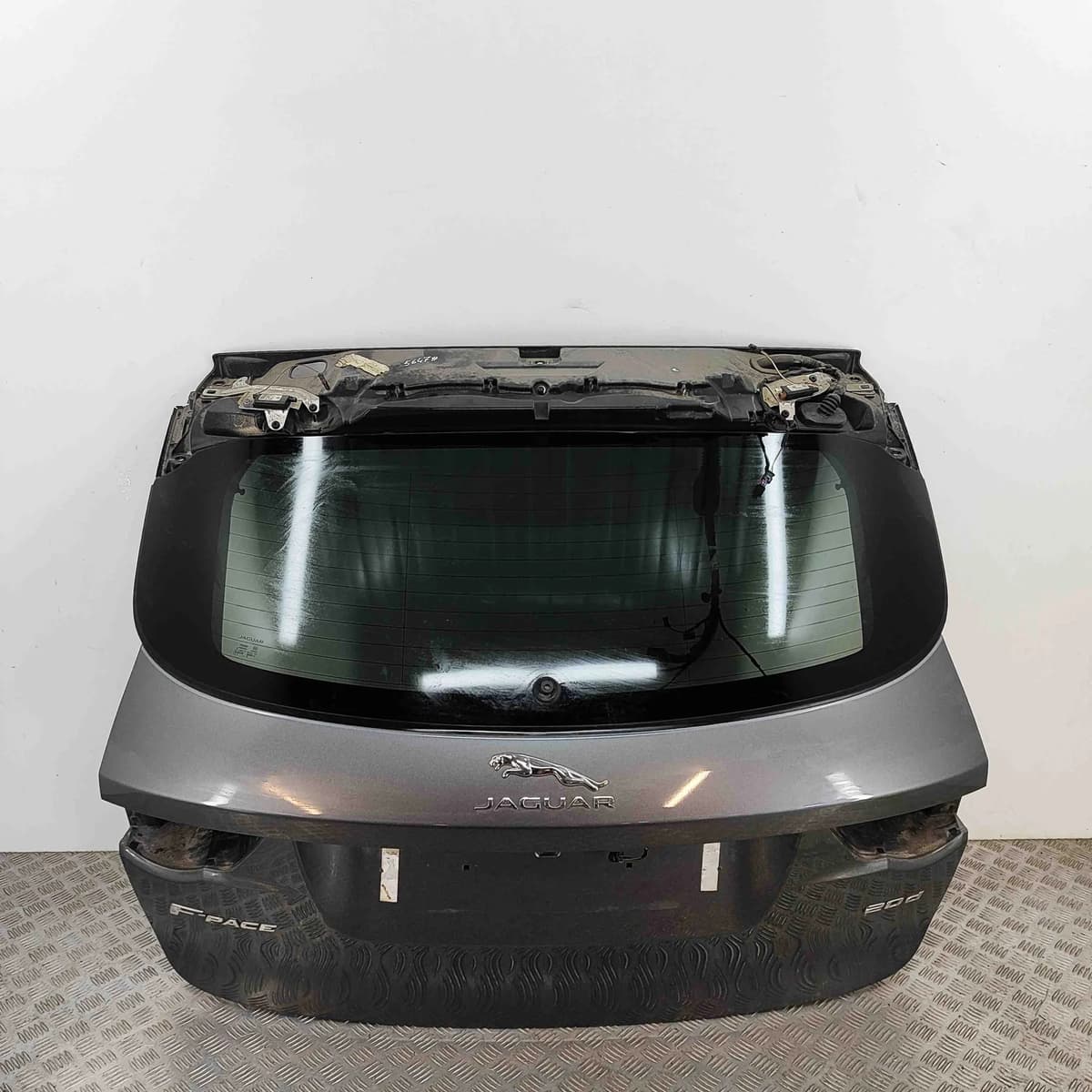 JAGUAR F-PACE X761 Tailgate Bootlid HK83-40010-AN8LML 2.0 Diesel 120kw 32632181