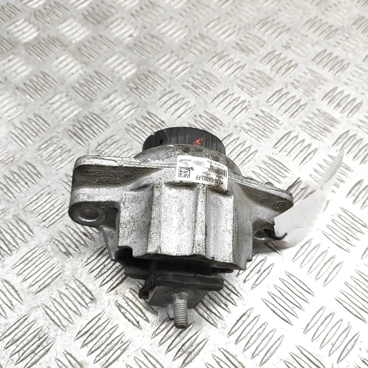JAGUAR F-PACE X761 Right Side Engine Mount HK83-6A003-FF 2.0 Diesel 120kW 2018