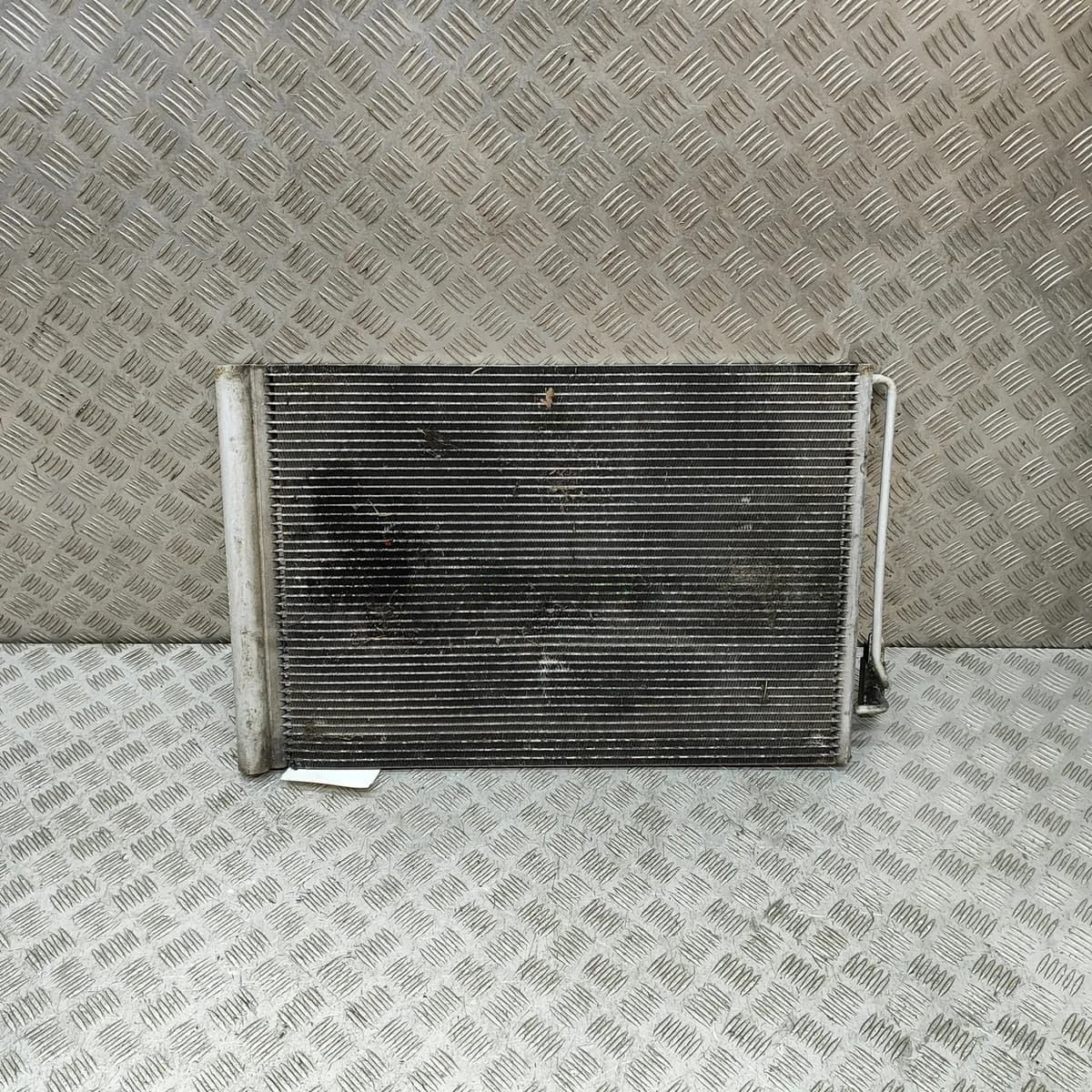 LAND ROVER RANGE ROVER III L322 A/C Air Con Radiator XH42-19N705-AA 4.4P 224kW