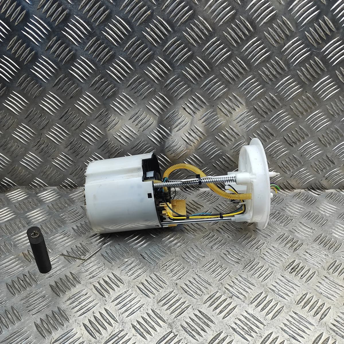 VOLVO XC40 Fuel Pump 32139299 1.5 Petrol 120kW 2021 32884186