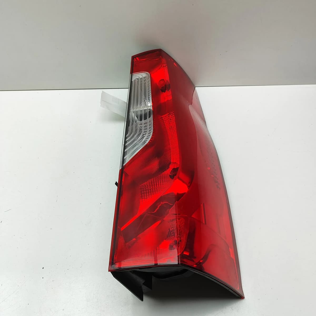 MERCEDES-BENZ SPRINTER 3,5-t Van 907, 910 Rear Right Tail Light A9108200100