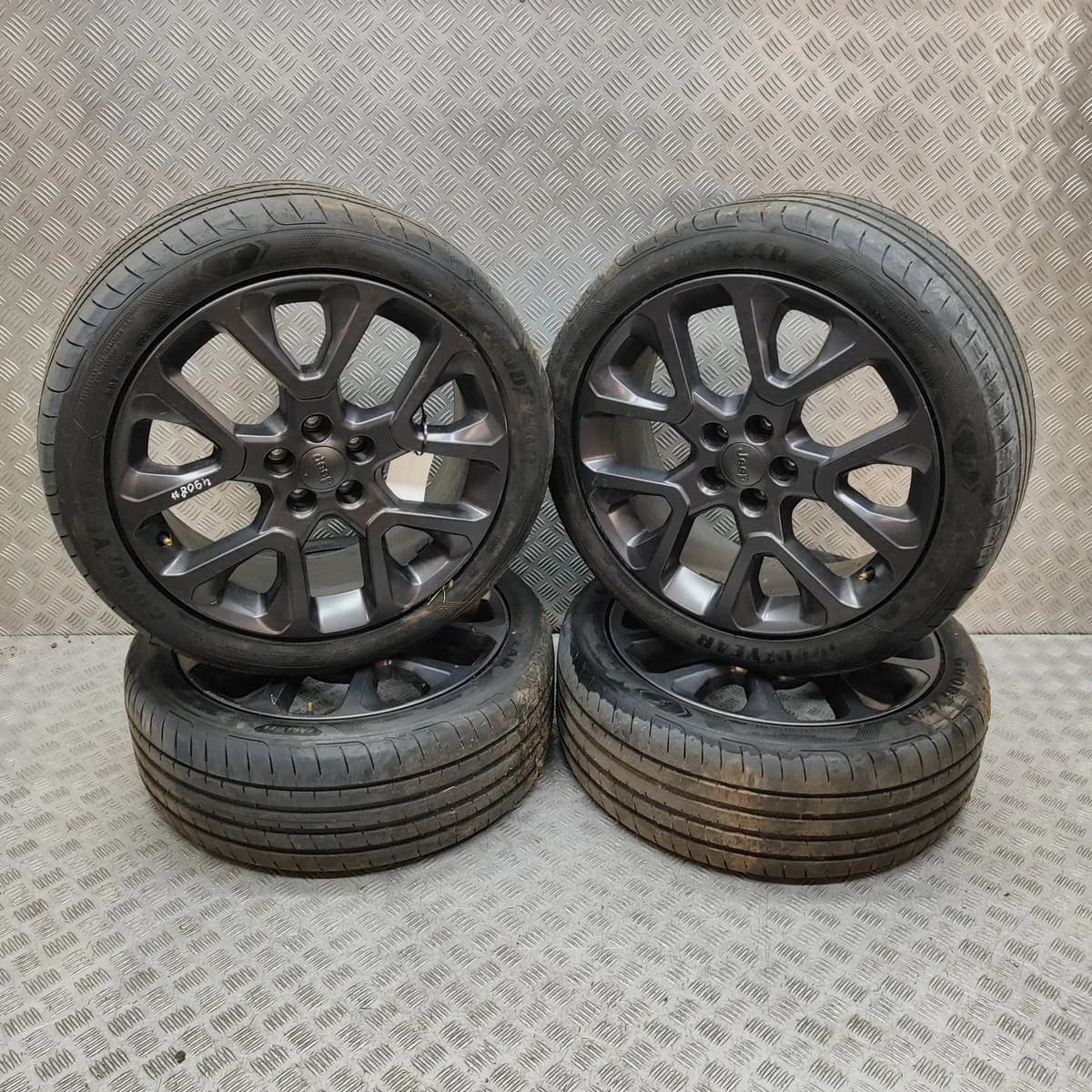 JEEP COMPASS MP Alloy Wheel Set 52145031 1.3 Petrol / electricity 140kw 32956906