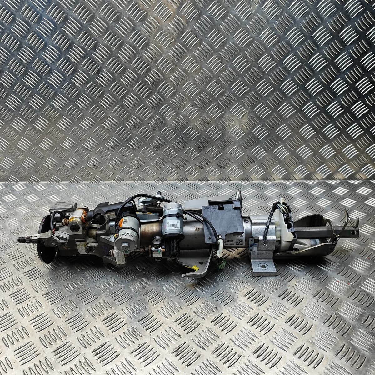 CADILLAC ESCALADE MK4 Steering Column Mechanism 84427156 6.2 313kw 32972278 LHD