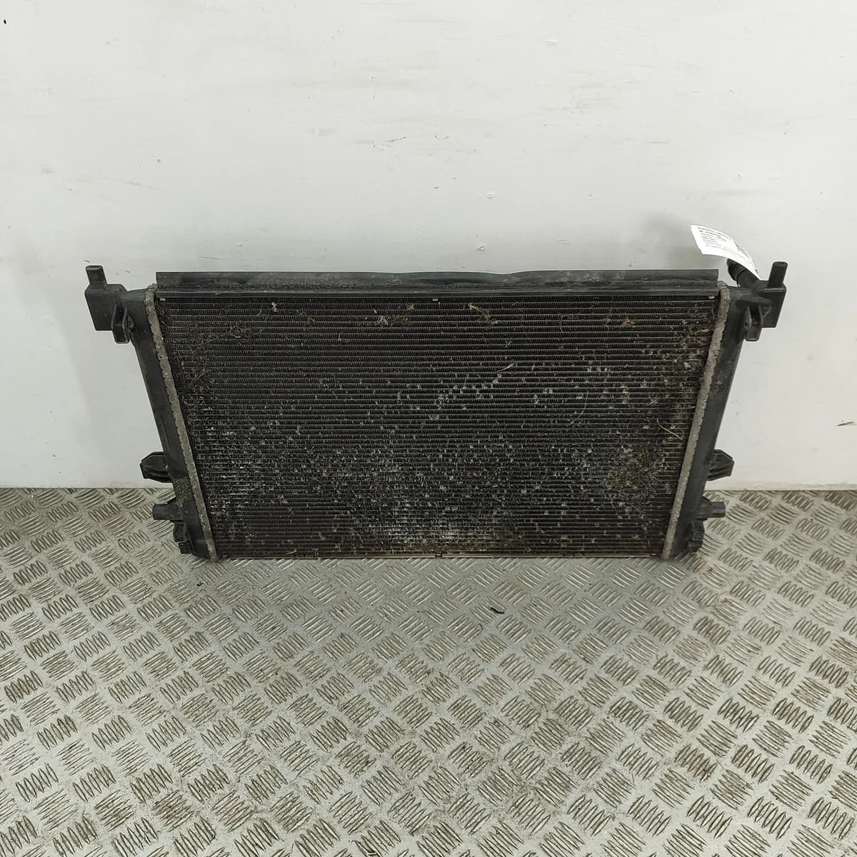 VW PASSAT B8 3G2 Additional Cooling Radiator 5Q0121251GB 2.0D 2017 33024383