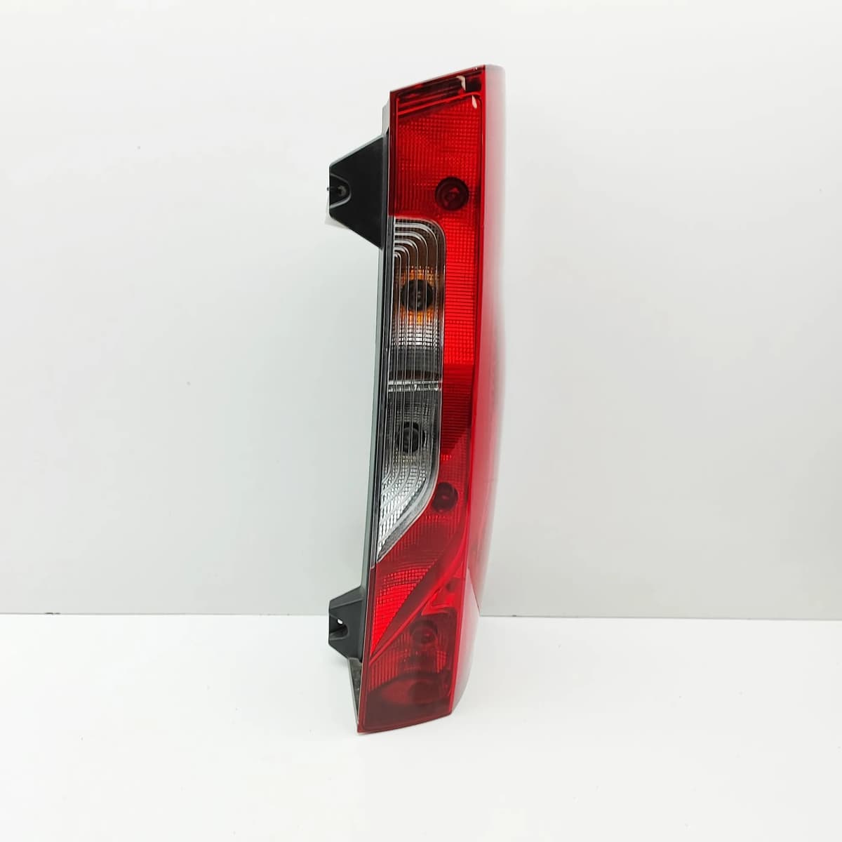 MERCEDES-BENZ SPRINTER 3,5-t Van 907, 910 Rear Right Tail Light A9108200100