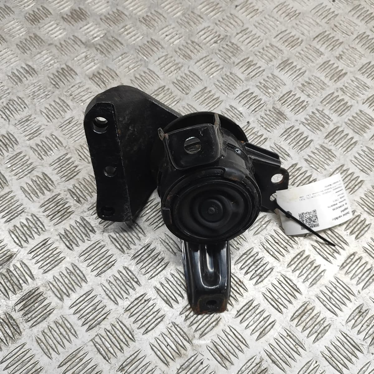 HYUNDAI TUCSON TL TLE Right Side Engine Mount 21810-D3200 1.6 Diesel 33053235