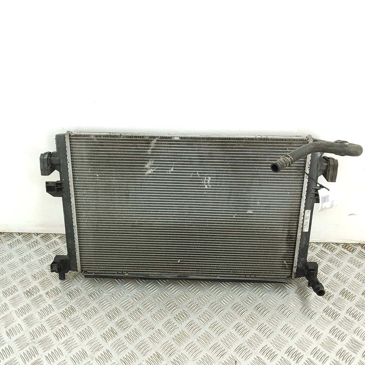 VOLKSWAGEN PASSAT B8 3G Cooling Radiator 5Q0121251GB 2.0 Diesel 110kW 2018