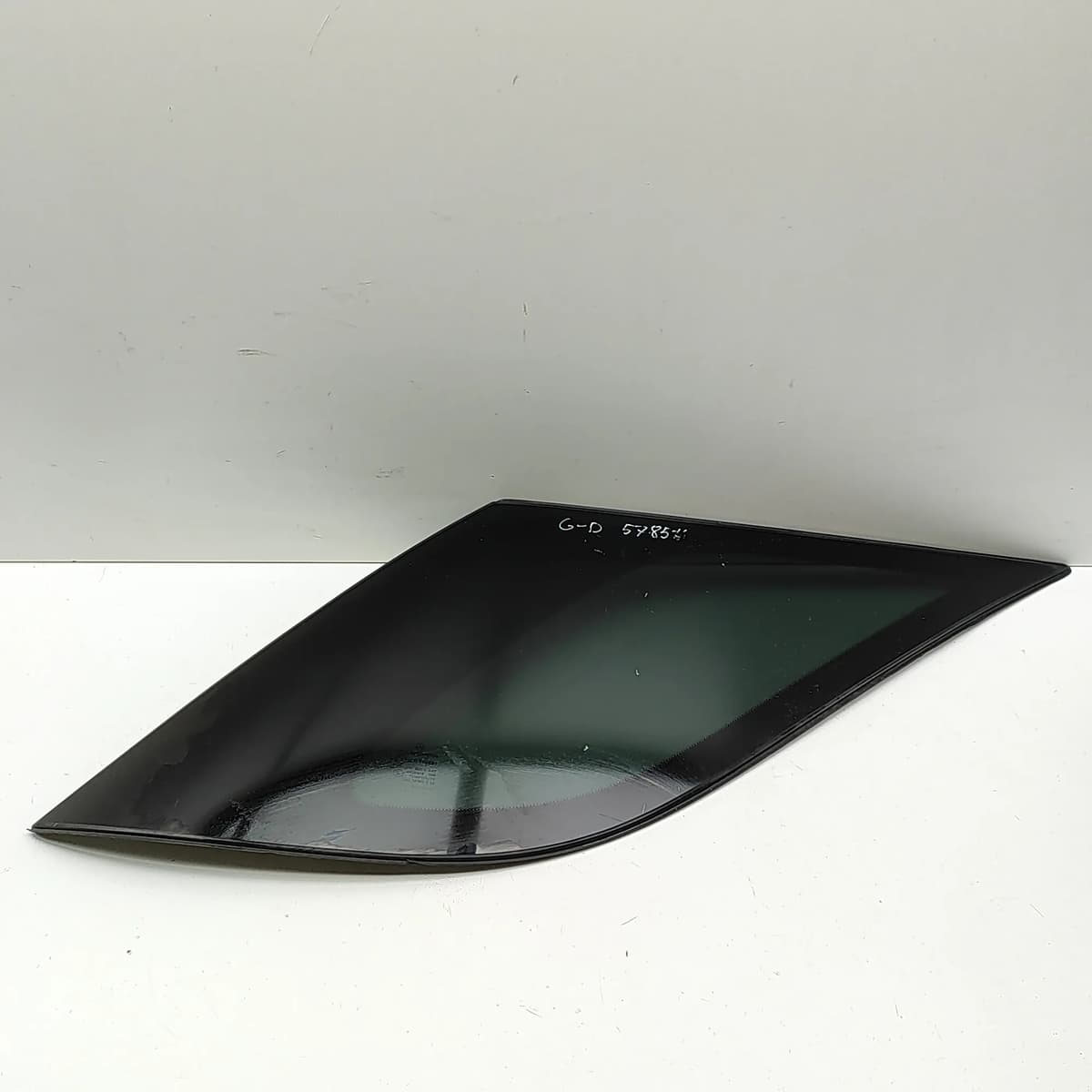 MERCEDES-BENZ M W166 Rear Right Quarter Window A1666701312 2.1 Diesel 33070232