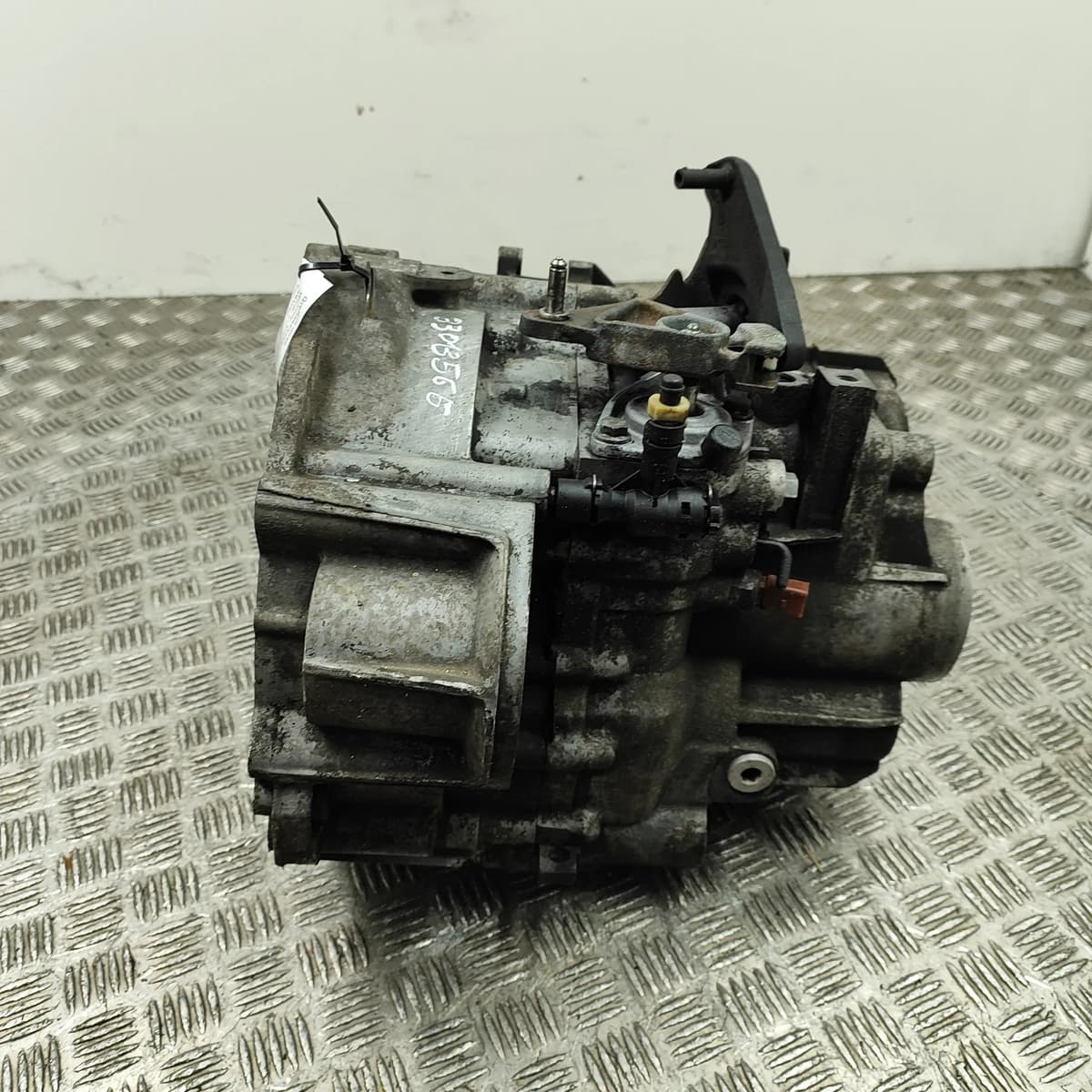 VW PASSAT Variant B6 3C5 Manual 6 Speed Gearbox KNS 2.0 Diesel 2008 33073362