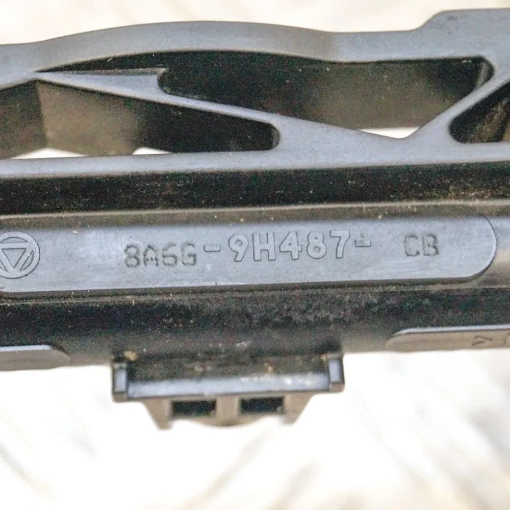 Ford B-Max JK Fuel Rail 8A6G-9H487-CB 2017 1.4 Petrol 66KW SPJD