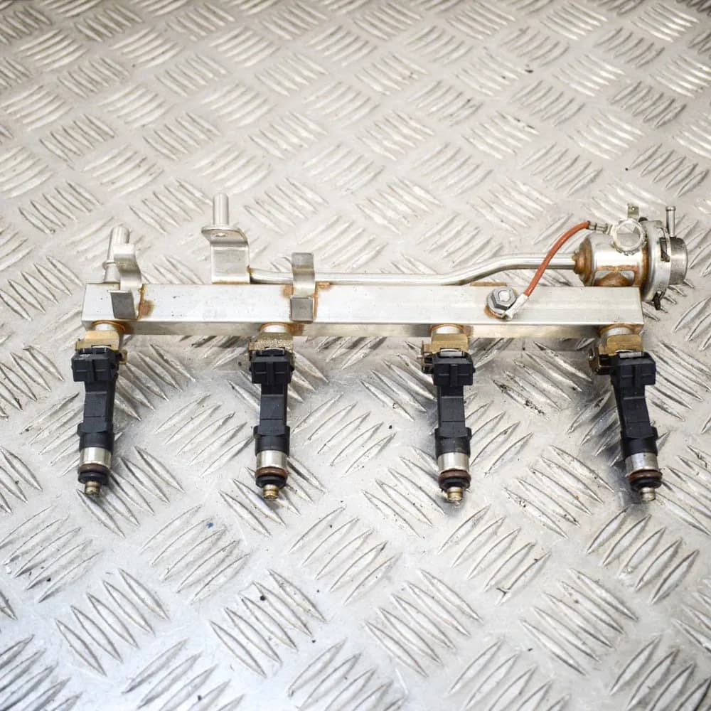 OPEL VAUXHALL ZAFIRA C Fuel Rail With Injector 0280151366 2016 1.4 P 103 KW