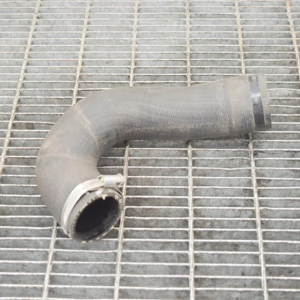 AUDI A6 C7 Intercooler Hose Pipe 4G0145709M 2.0 TDI 130kw 2012