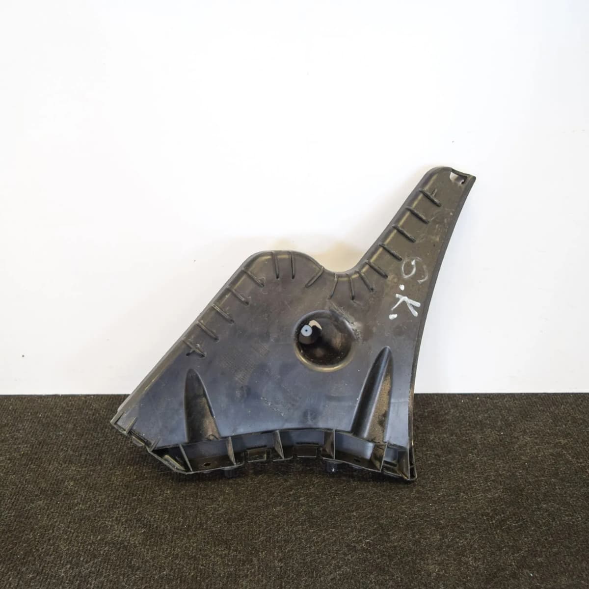 VOLVO S60 MK2 Rear Left Bumper Bracket 31386720 2014